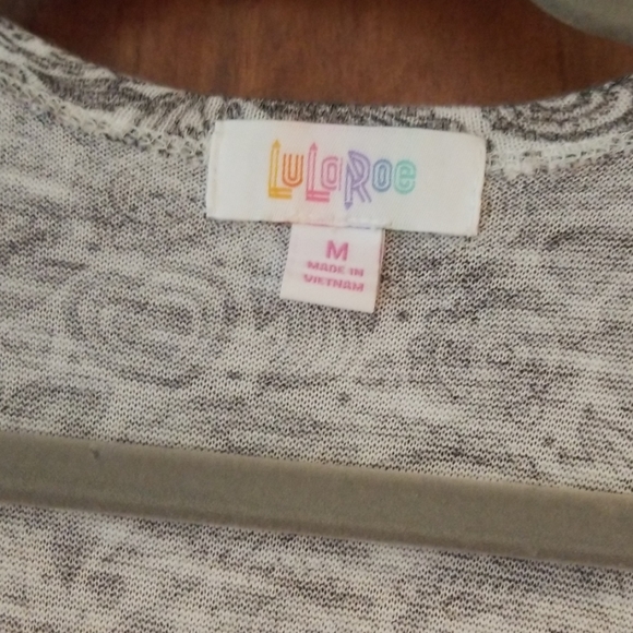 Lularoe medium Sarah - Picture 2 of 5